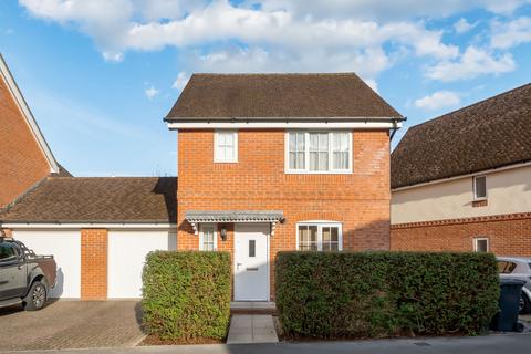 Chivers Road, Romsey, Hampshire, SO51