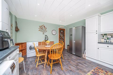 3 bedroom end of terrace house for sale, Meldrum Court, Dunfermline