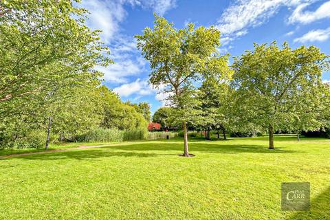 15 Harman Drive, Lichfield, WS13 8FF