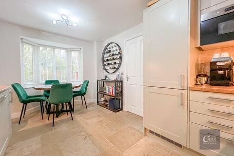 15 Harman Drive, Lichfield, WS13 8FF