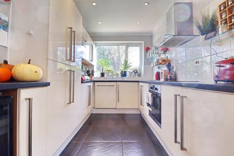 4 Lambton Road, Worsley, Manchester, M28 2ST