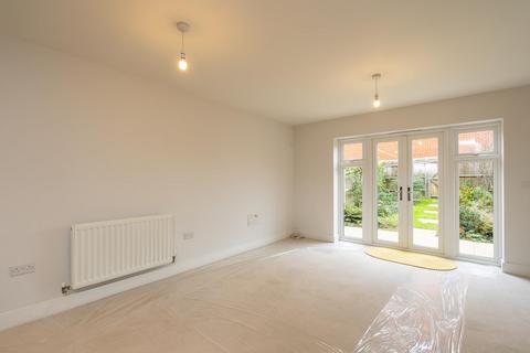 2 bedroom terraced house for sale, Lakeland Avenue, Bersted Park, Bognor Regis