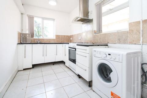 undefined, Howard Avenue, Bedford MK40
