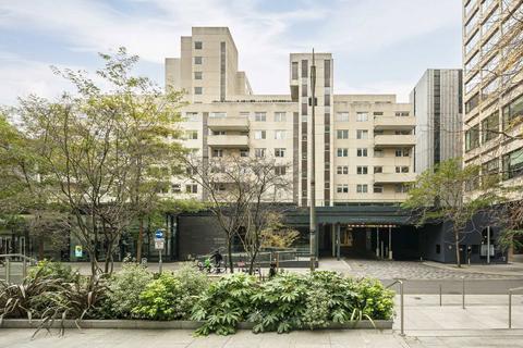 Upper Ground, London SE1