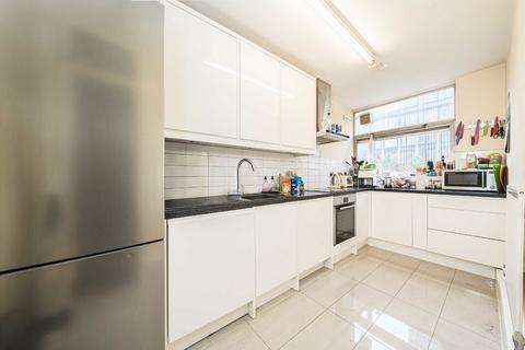 undefined, Upper Ground, London SE1