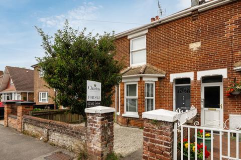 17 River View Road, Southampton, SO18 1NW