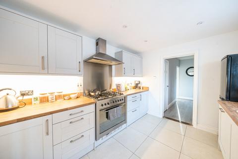 17 River View Road, Southampton, SO18 1NW