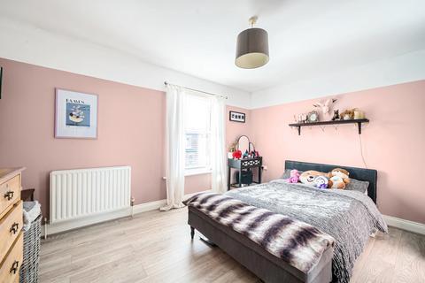 17 River View Road, Southampton, SO18 1NW