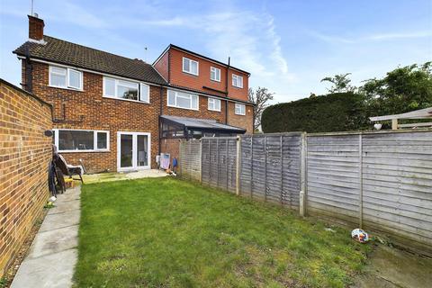 3 bedroom semi-detached house for sale, Sidney Road, Walton on Thames