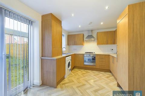 3 bedroom townhouse to rent, Vulcan Street, Bradford, West Yorkshire, BD4