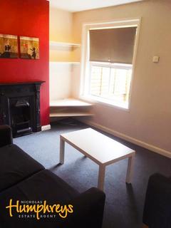 3 bedroom terraced house to rent, Dover Street, Southampton