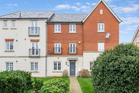 4 bedroom townhouse for sale, Harlow Crescent, Oxley Park, Milton Keynes