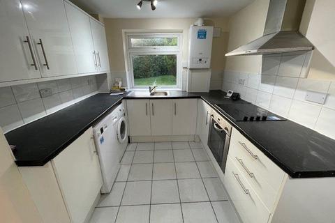 2 bedroom flat to rent, Red Road, Borehamwood WD6