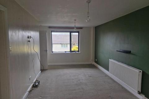 3 bedroom terraced house to rent, Coppice Road, Rugeley