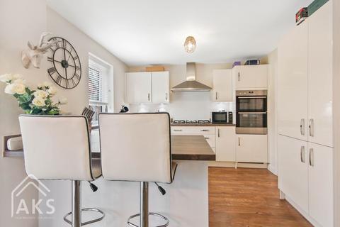 7 Barbon Drive, Mickleover, Derby, DE3 0AW