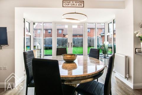 7 Barbon Drive, Mickleover, Derby, DE3 0AW