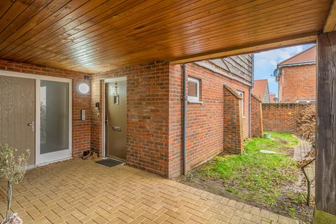 7 Bargain Close, Nursling, Southampton, SO16 0AX