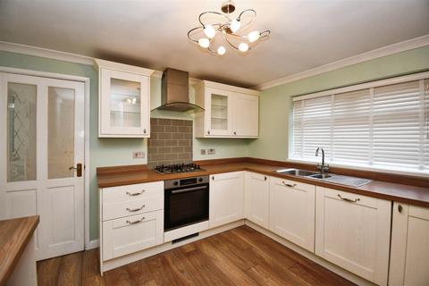 3 bedroom semi-detached house for sale, Hallgate, Cottingham