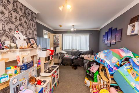 3 bedroom terraced house for sale, Girtin Road, South Shields NE34