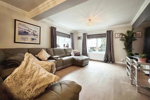 3 bedroom detached house for sale, Woodlands Road, Camberley, Surrey