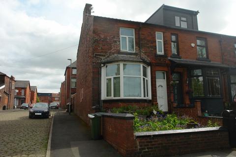 3 bedroom end of terrace house for sale, 225 Windsor Road, Oldham, OL8 1AE