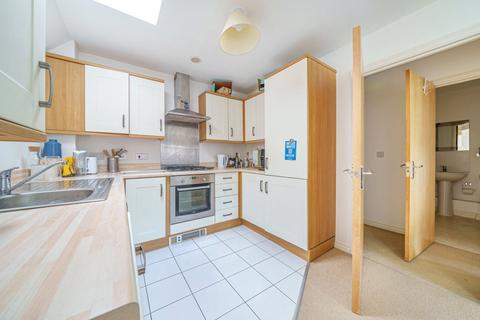 1 bedroom flat for sale, Highcroft Road, Winchester, Hampshire, SO22