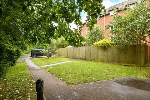 Flat 12, Kings Lodge Highcroft Road, Winchester, SO22 5GH