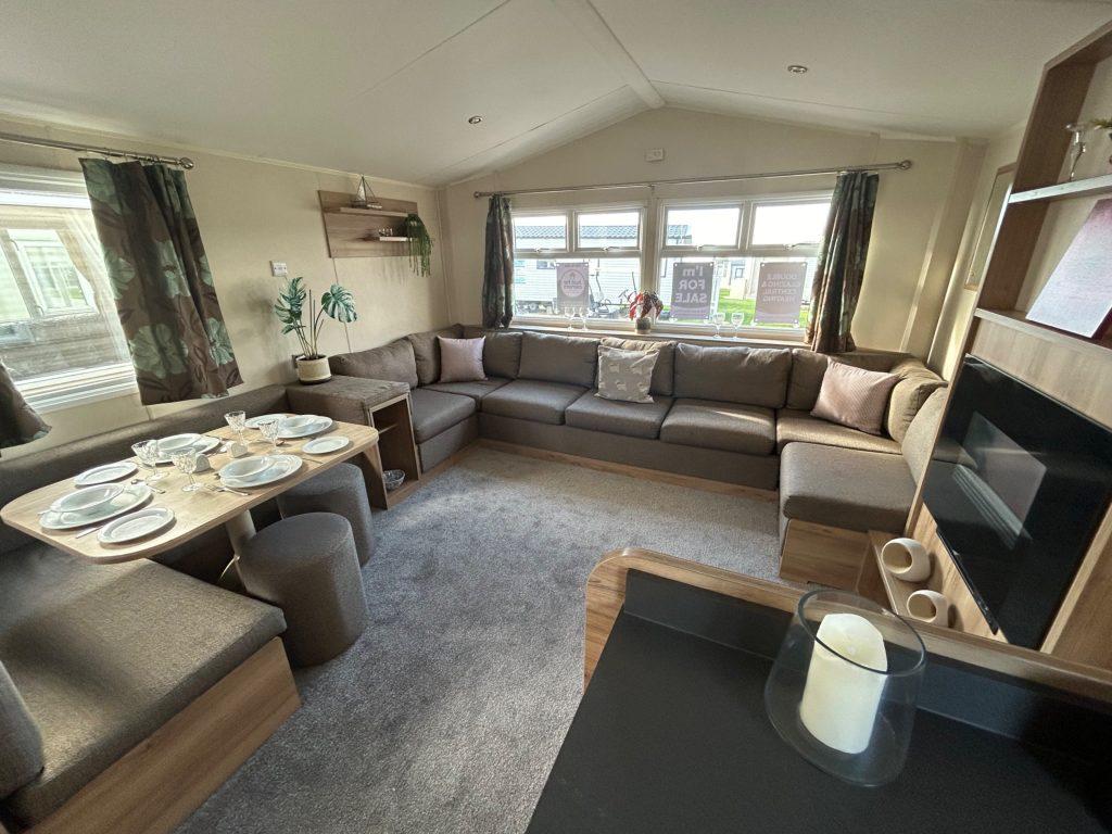 New Beach   Willerby  Lymington  For Sale