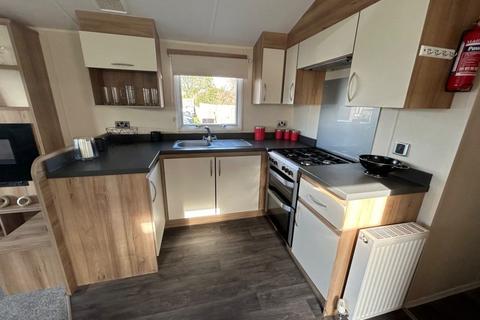 3 bedroom static caravan for sale, New Beach Holiday Park