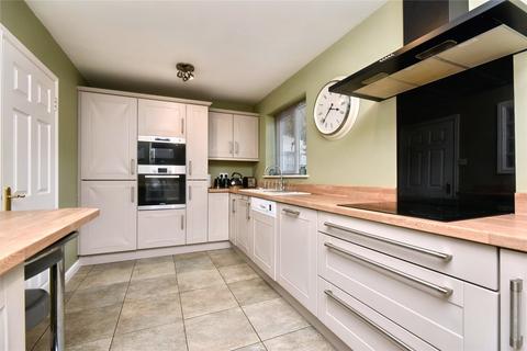 4 bedroom terraced house for sale, Hall Farm Park, Micklefield, Leeds, West Yorkshire