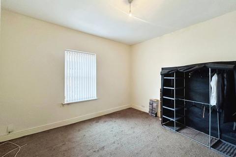 2 bedroom terraced house to rent, Moorside Road, Swinton, Manchester, Greater Manchester, M27