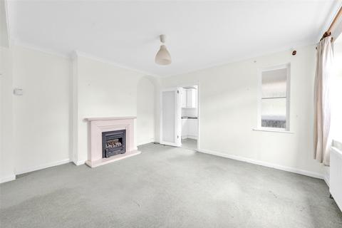 2 Swaylands Road, Belvedere, DA17 6LS
