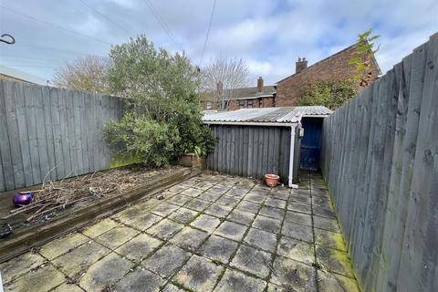 3 bedroom terraced house for sale, Nevill Street, Llanelli