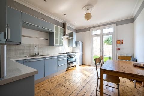 5 bedroom terraced house to rent, Pathfield Road, London SW16