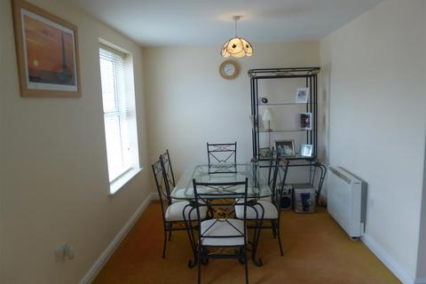 2 bedroom apartment to rent, Apartment 25Gynsills HallStelle WayLeicester