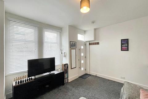 2 bedroom terraced house for sale, Winchcombe Road, Eastbourne