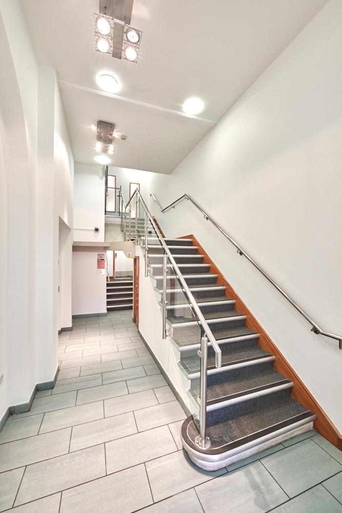 White House, 111 New Street... Office to rent