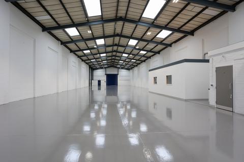 Industrial unit to rent, Unit 2 (Block 2), Shenstone Trading Estate, Bromsgrove Road, Halesowen, West Midlands