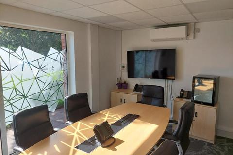 Office to rent, First Floor, Hyefield House, 36 Hagley Road, Halesowen, West Midlands, B63 4RH