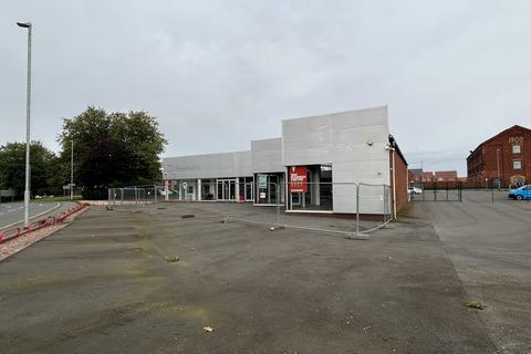 Showroom to rent, 3 Churchfields, St Mary's Ringway, Kidderminster, Worcestershire, DY10 2JL