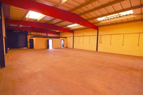 Industrial unit to rent, Unit 25, Bloomfield Park, Bloomfield Road, Tipton, DY4 9AH