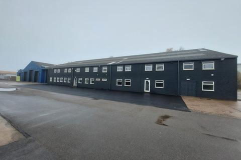 Industrial unit to rent, Unit 8A-C, Albion Industrial Estate, Oldbury Road, West Bromwich, West Midlands, B70 9BP