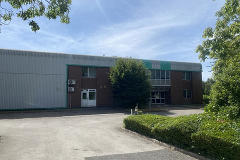 Industrial unit to rent, Gorse Hill Industrial Estate , Beaumont Leys, 109 Boston Road, Leicester, Leicester, Leicestershire, LE4 1AW