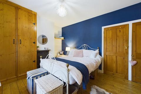 31 Stanhope Road, Northampton, NN2 6JU