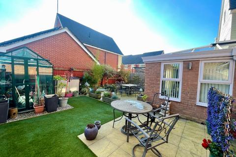26 Abbotsbury Drive, Daventry, NN11 2LB