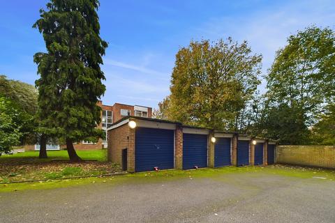 1 bedroom terraced house to rent, 25 The Avenue, Beckenham, Kent, BR3