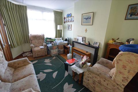 2 bedroom terraced house for sale, Fernside Avenue, Feltham, Middlesex, TW13