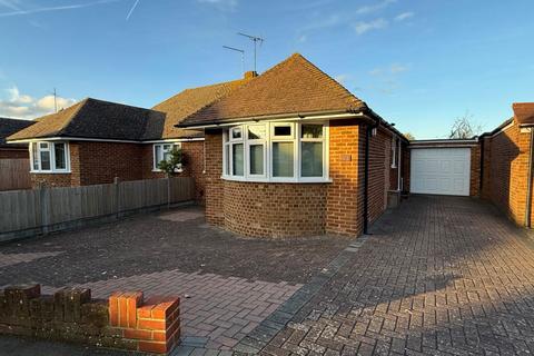 2 bedroom semi-detached bungalow for sale, Childscroft Road, Gillingham ME8