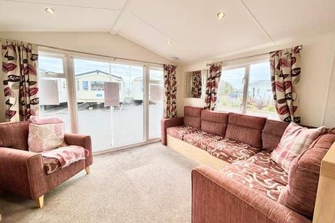 2 bedroom static caravan for sale, Oaklands Holiday Park