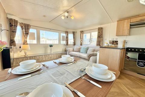 2 bedroom static caravan for sale, Oaklands Holiday Park